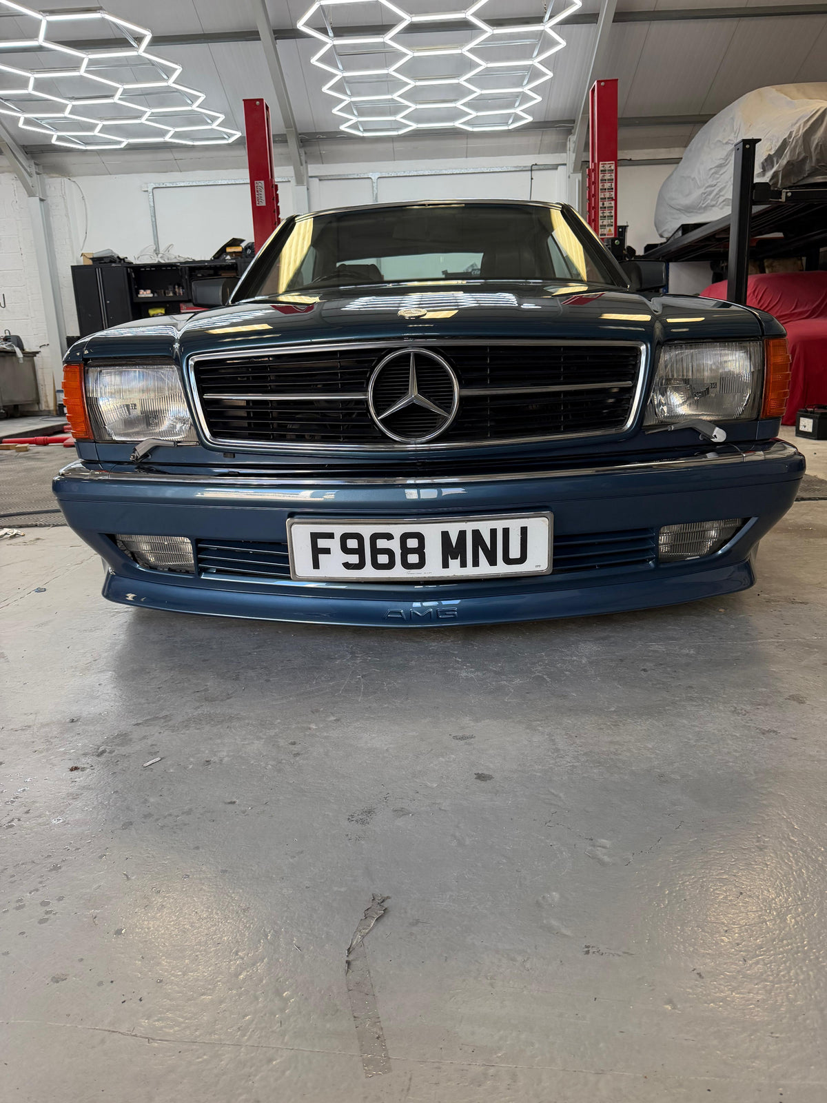 Mercedes-Benz SEC AMG Style Body Kit