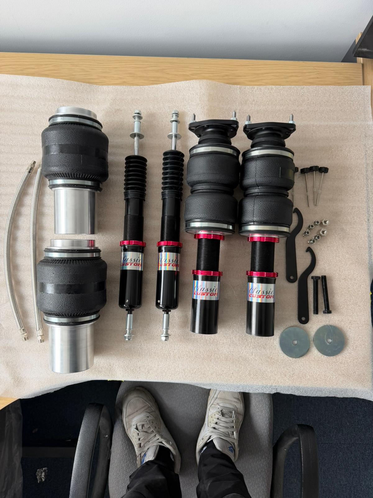 Triumph Stag Air Ride Complete Kit incl. Management product image